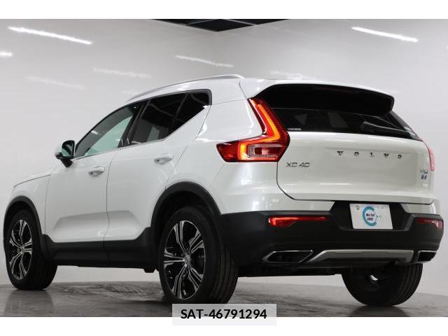 Volvo XC40 2019-08 7813714-1