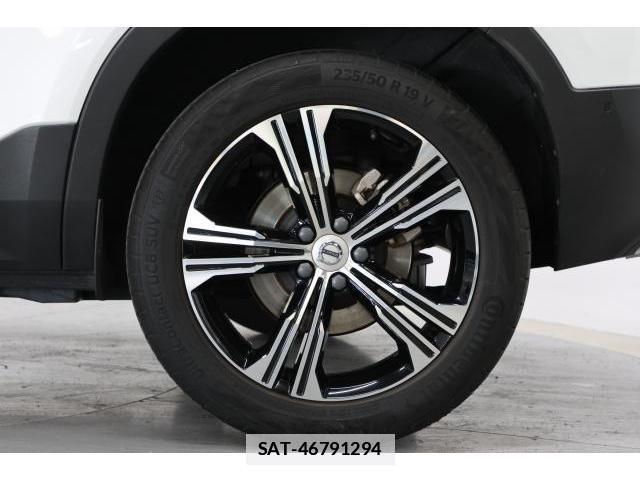 Volvo XC40 2019-08 7813714-17