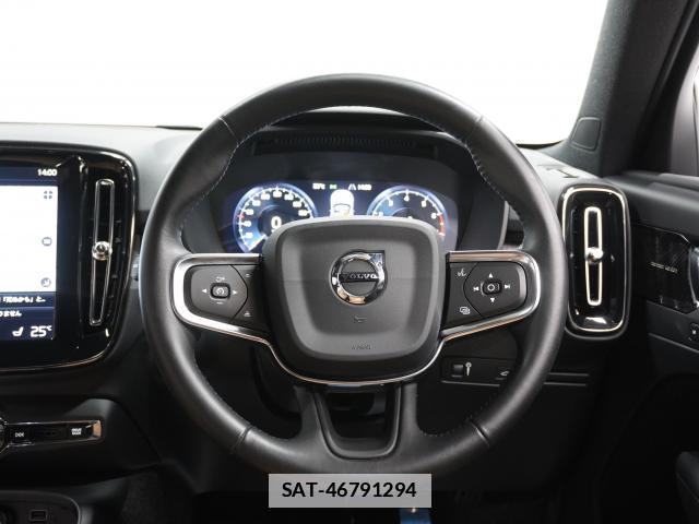 Volvo XC40 2019-08 7813714-3