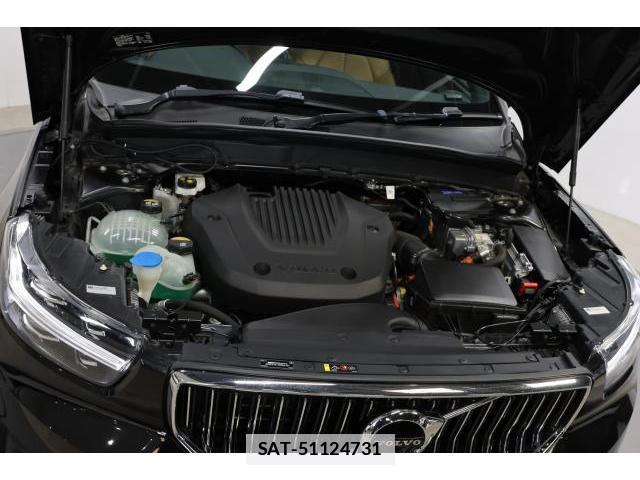Volvo XC40 2021-12 7813716-16