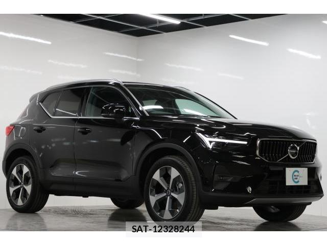 Volvo XC40 2026-03 7813717-0