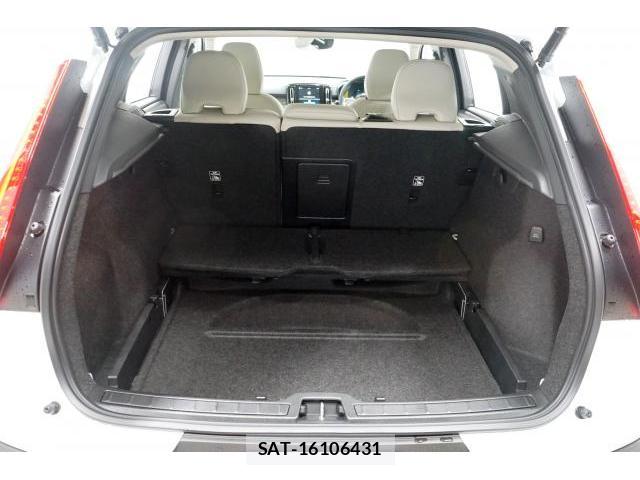 Volvo XC40 2026-03 7813719-15