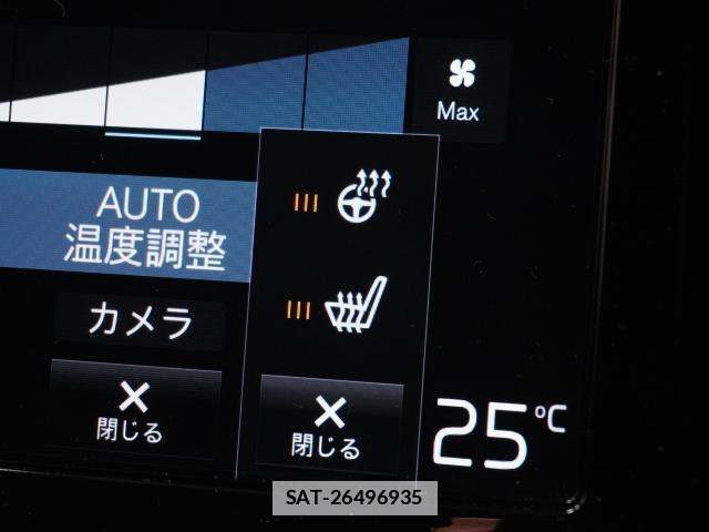 Volvo XC40 2021-05 7813734-7
