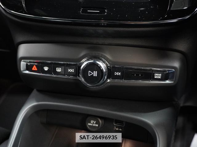 Volvo XC40 2021-05 7813734-8