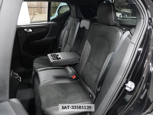 Volvo XC40 2021-03 7813739-13