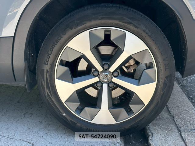 Volvo XC40 2022-11 7813875-6