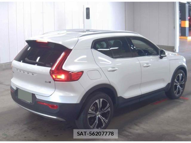 Volvo XC40 2022-01 7816424-1