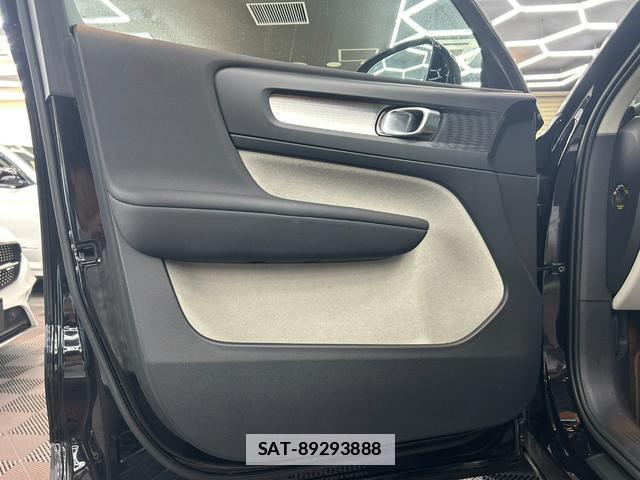 Volvo XC40 2019-12 7816932-12