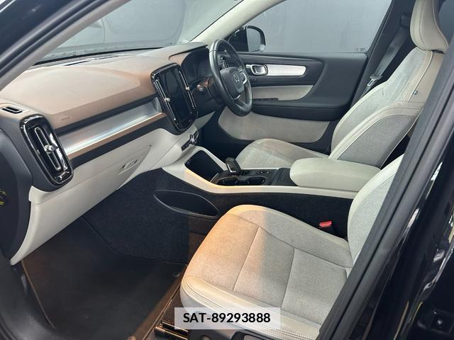 Volvo XC40 2019-12 7816932-13