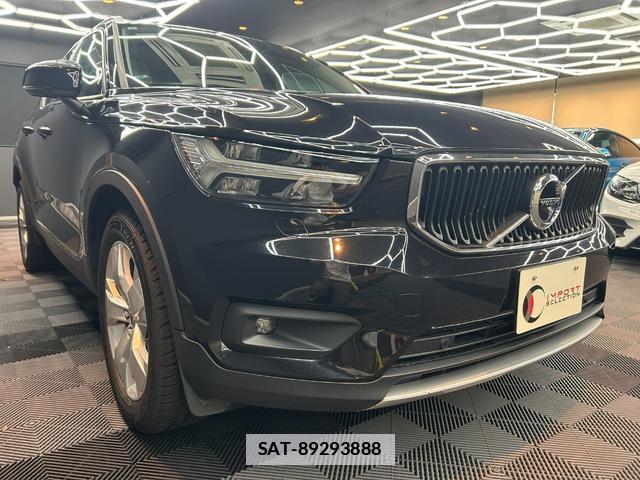 Volvo XC40 2019-12 7816932-7