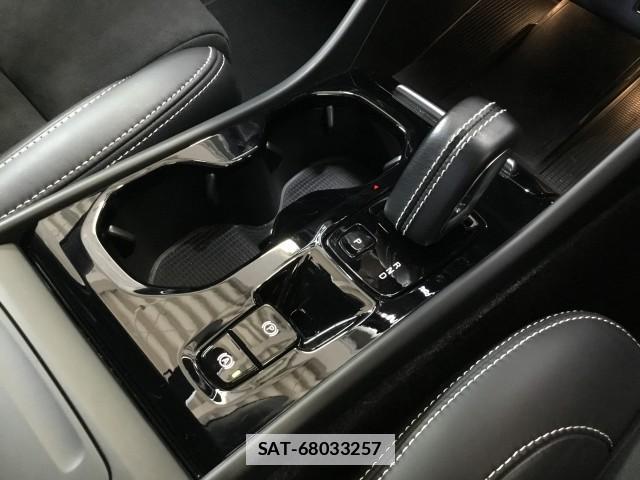 Volvo XC40 2021-04 7817803-15