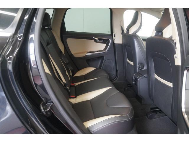 Volvo XC60 2012-12 7813572-7