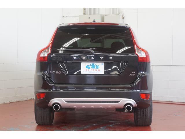 Volvo XC60 2010-06 7813575-10