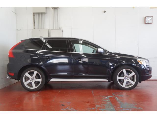 Volvo XC60 2010-06 7813575-3