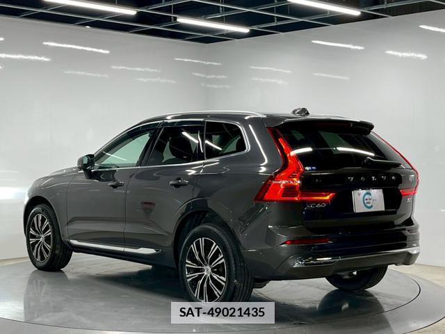 Volvo XC60 2021-12 7813695-6