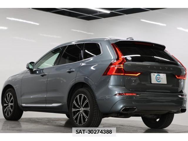 Volvo XC60 2018-09 7813715-1