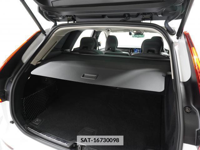 Volvo XC60 2024-12 7813730-16