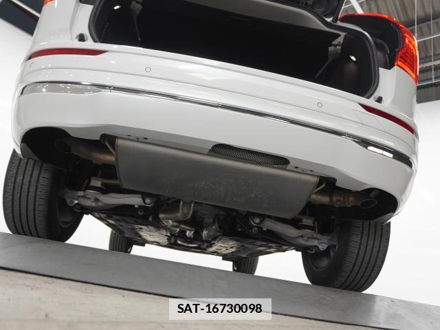 Volvo XC60 2024-12 7813730-17