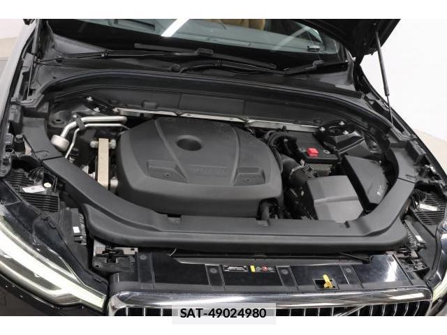 Volvo XC60 2017-11 7813733-17