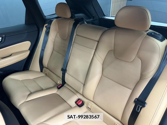 Volvo XC60 2017-12 7816918-5
