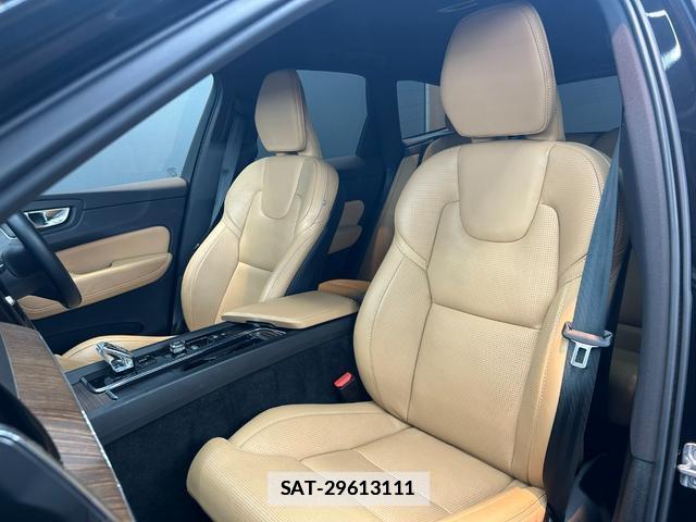 Volvo XC60 2021-02 7816922-1