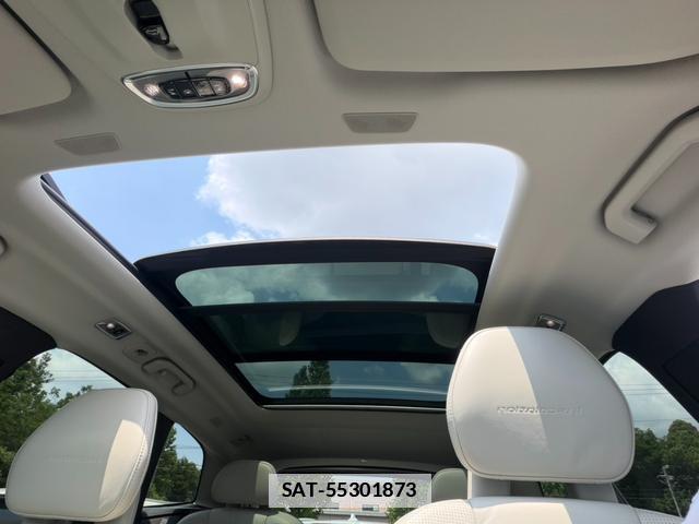 Volvo XC60 2018-03 7816924-1