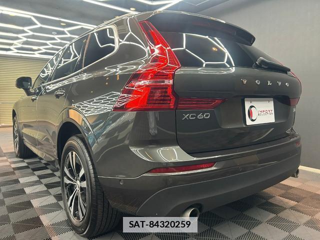 Volvo XC60 2021-06 7816927-10