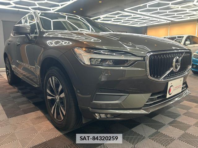 Volvo XC60 2021-06 7816927-7