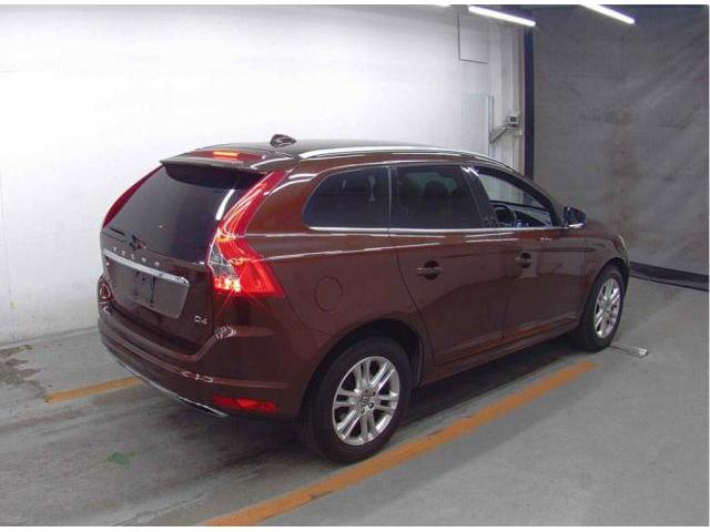 Volvo XC60 2015-11 7817281-4