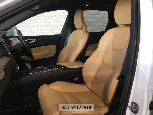 Volvo XC60 2019-06 7817843-11