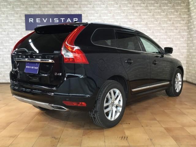Volvo XC60 2017-05 7817851-1