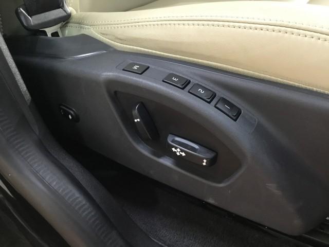 Volvo XC60 2017-05 7817851-18