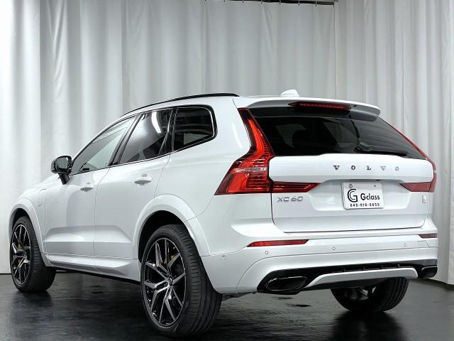 Volvo XC60 2020-11 7823352-11
