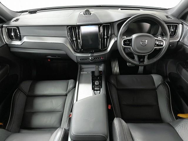 Volvo XC60 2020-11 7823352-2