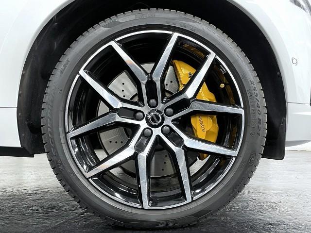 Volvo XC60 2020-11 7823352-8