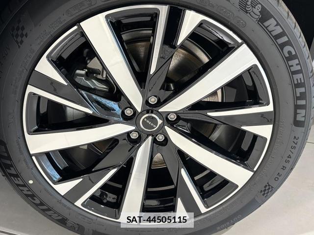 Volvo XC90 2025-12 7812029-16