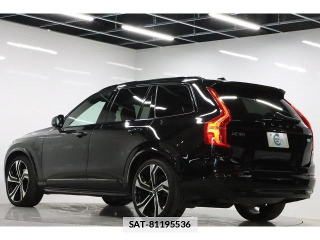 Volvo XC90 2023-09 7813698-2