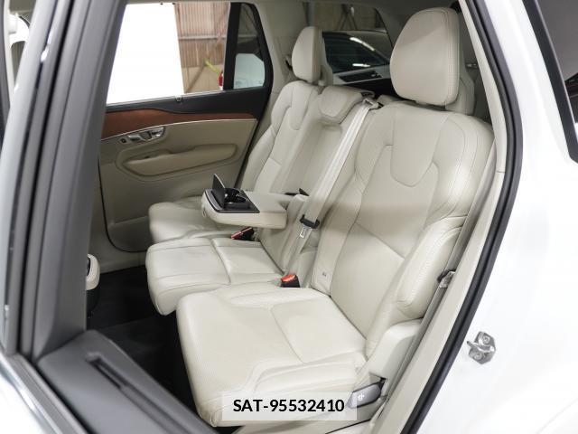 Volvo XC90 2019-06 7813723-14