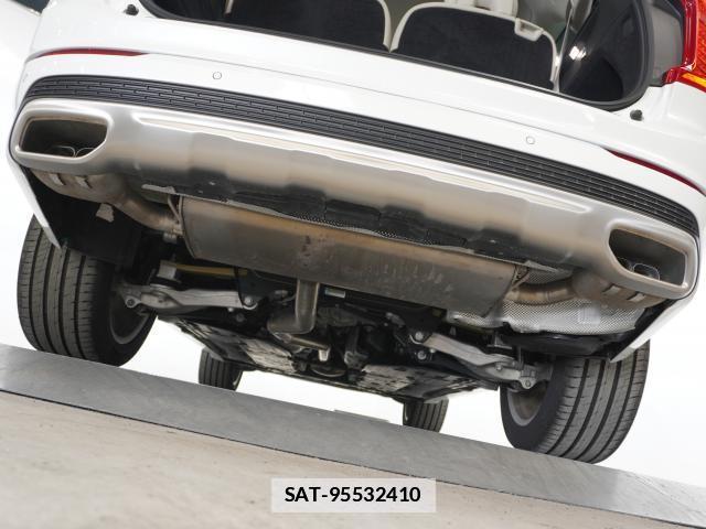 Volvo XC90 2019-06 7813723-18