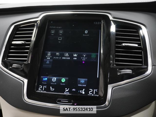 Volvo XC90 2019-06 7813723-5