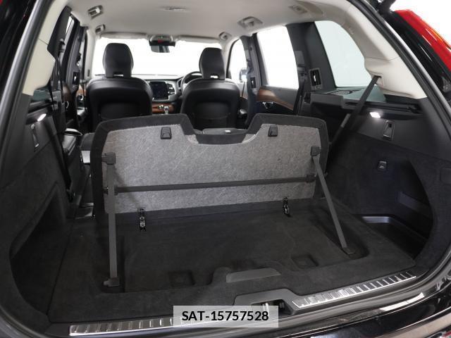 Volvo XC90 2019-09 7813738-15