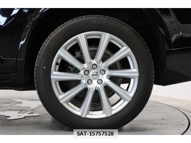 Volvo XC90 2019-09 7813738-19