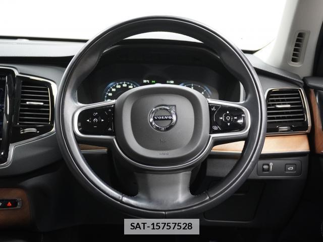 Volvo XC90 2019-09 7813738-3