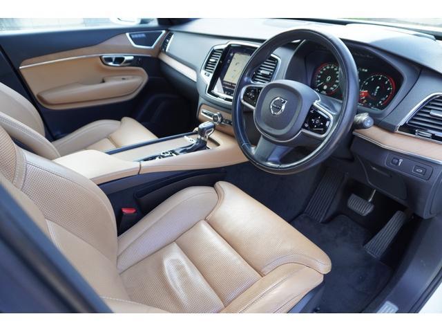 Volvo XC90 2017-02 7820594-17
