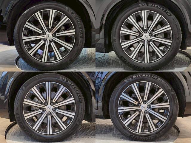 Volvo XC90 2023-09 7822823-7