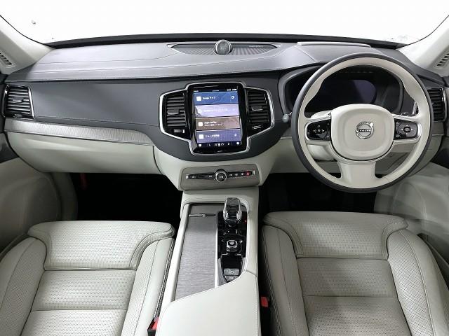 Volvo XC90 2023-05 7823355-2