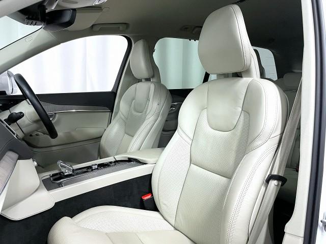 Volvo XC90 2021-09 7823365-5