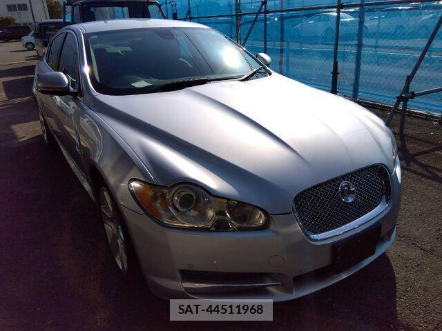 Jaguar XF 2011-01 7814022-3
