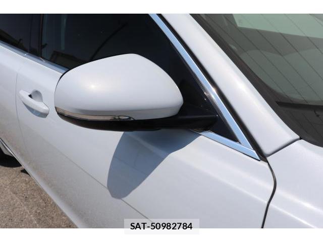 Jaguar XF 2016-11 7817178-7