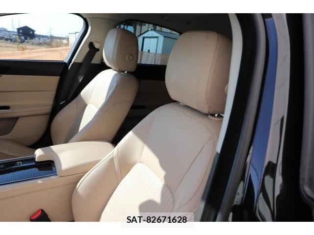 Jaguar XF 2016-03 7817199-5